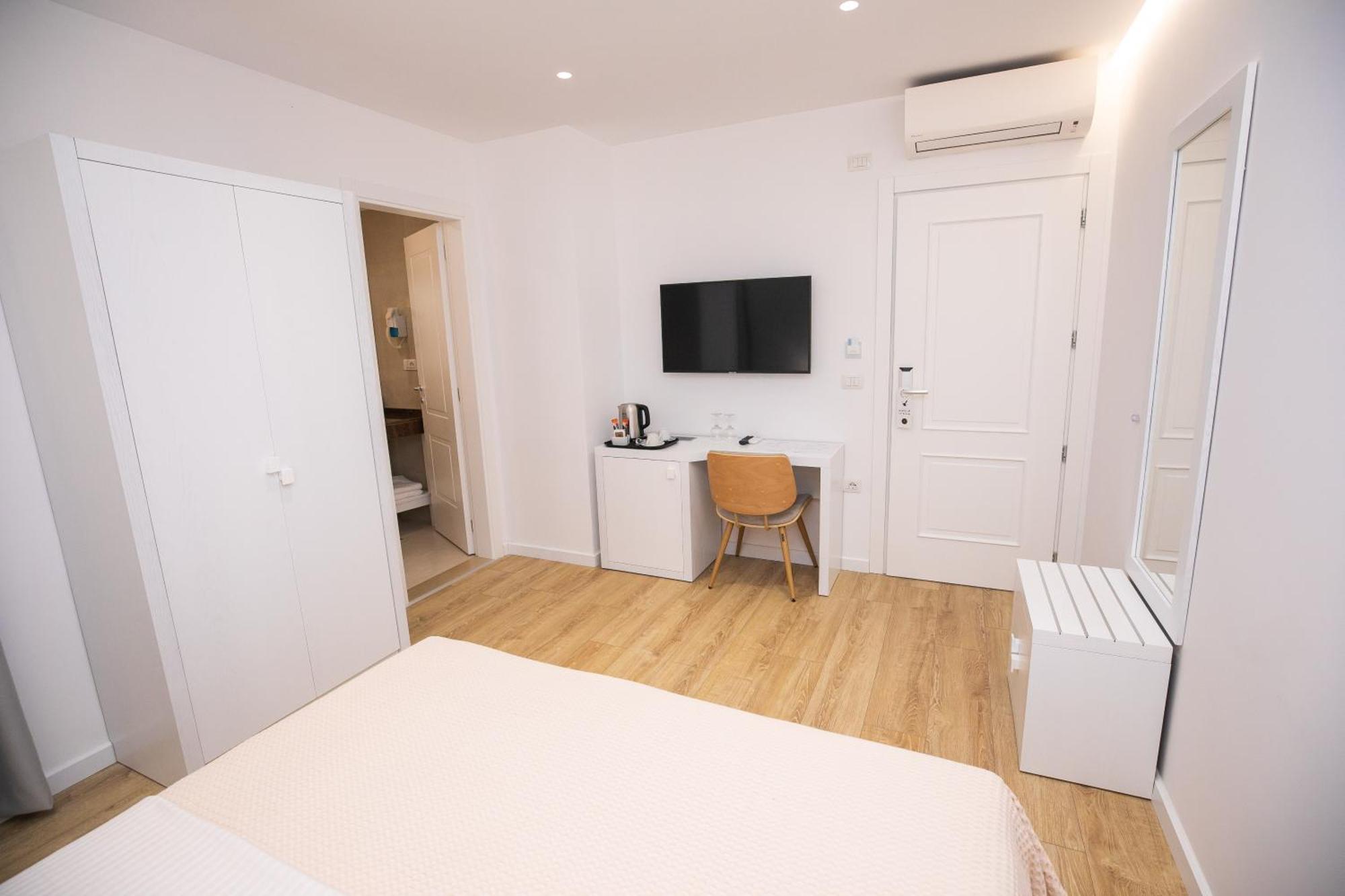 Hotel Elior Tirana