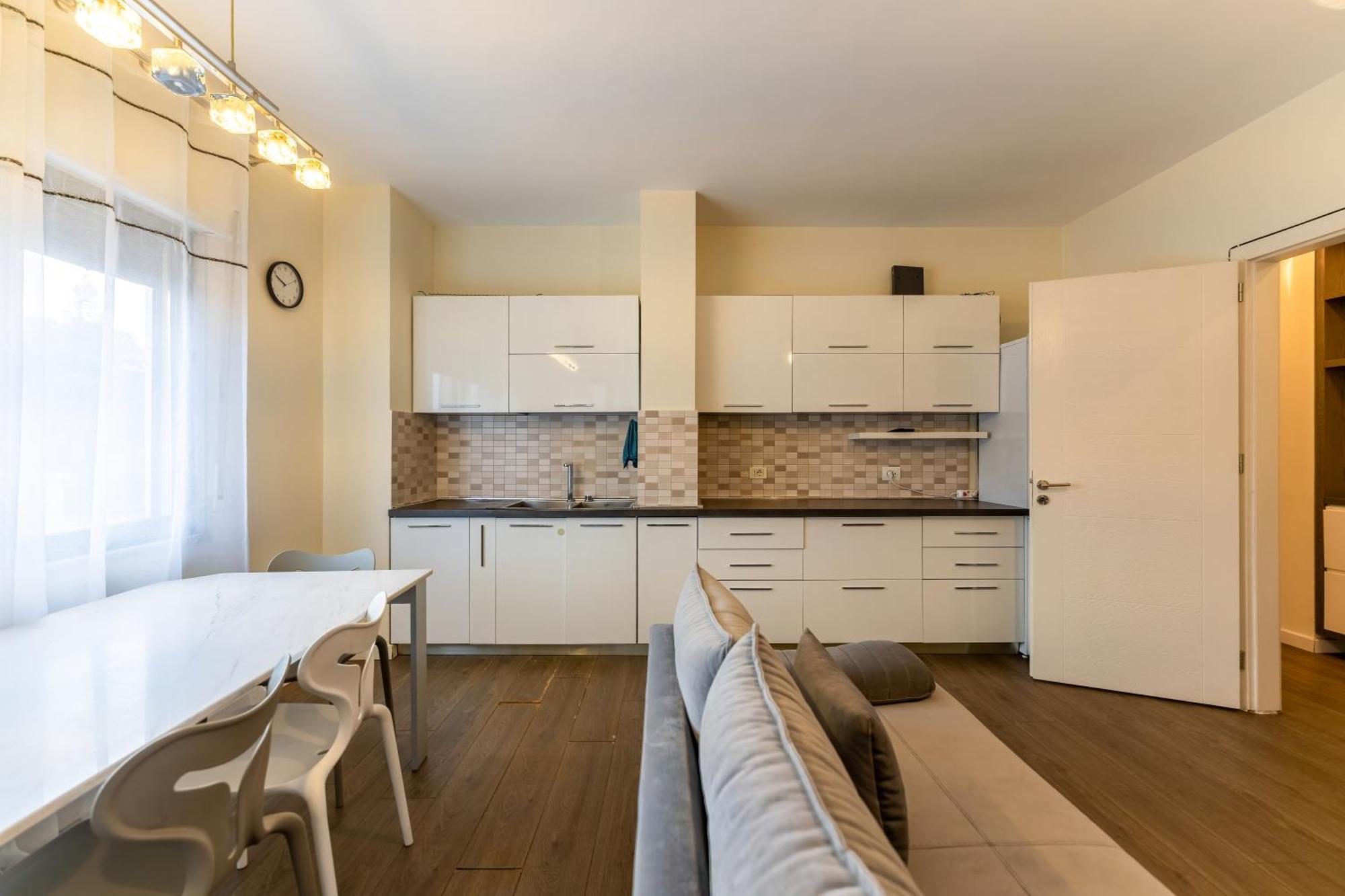 Elior Hotel