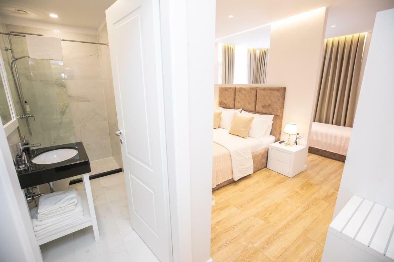 Elior 3* Tirana